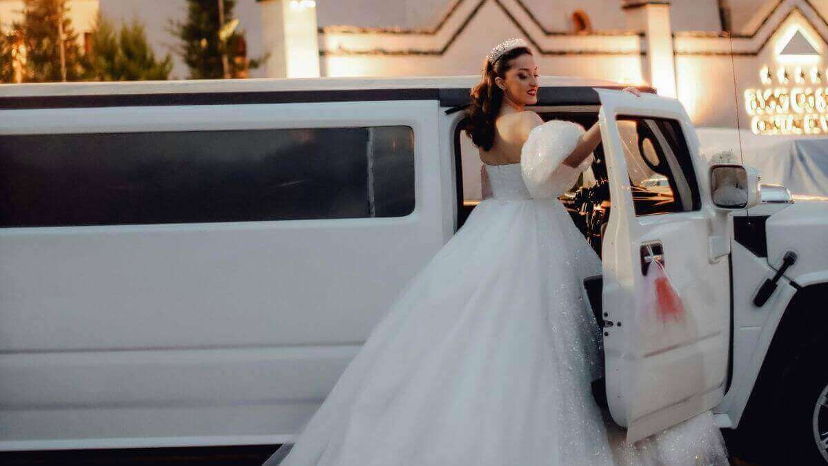 Wedding Limousine Rental Toronto