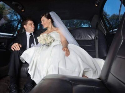 Wedding Limousine Rental in Toronto Makes Your Big Day Truly Special