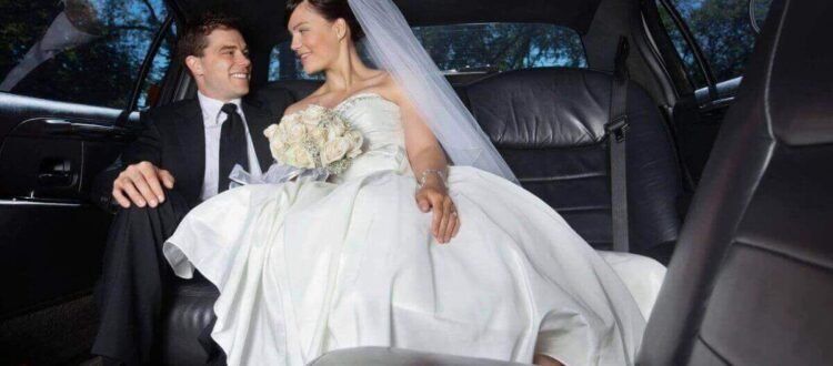 Wedding Limousine Rental in Toronto Makes Your Big Day Truly Special